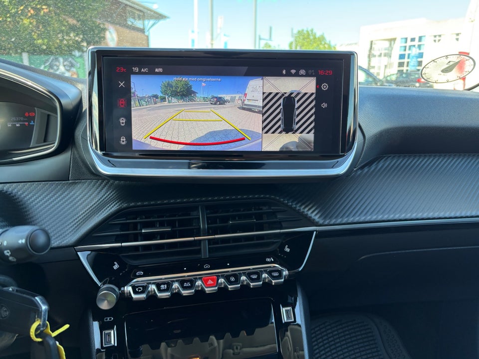 Peugeot 208 1,2 PureTech 100 Allure+ 5d