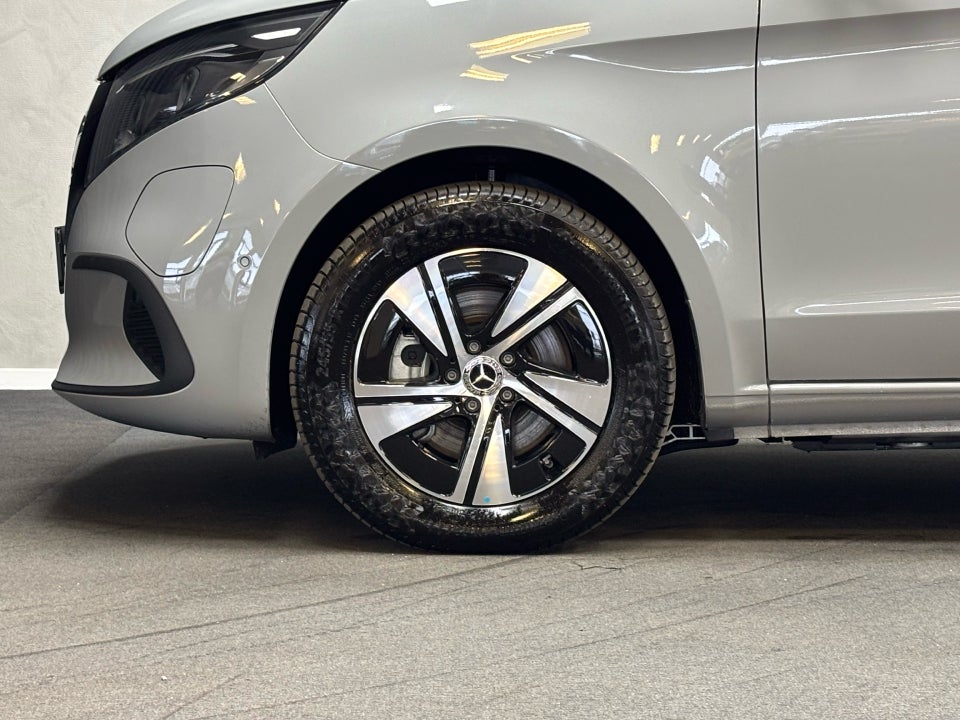 Mercedes EQV300 L