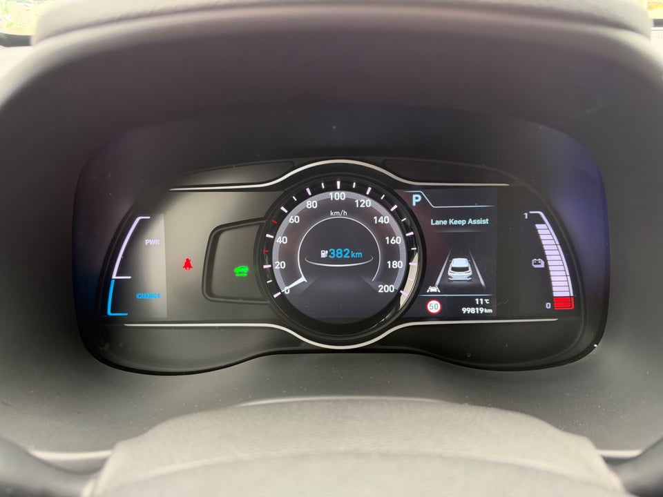 Hyundai Kona 64 EV Premium 5d
