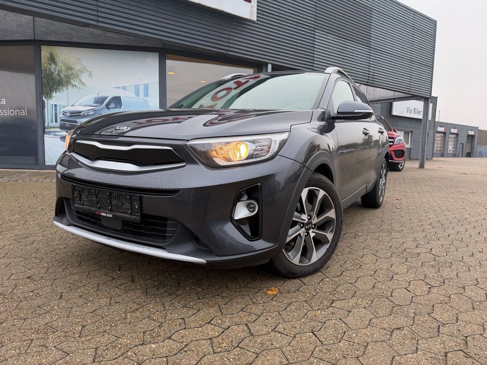 Kia Stonic 1,4 Premium 5d