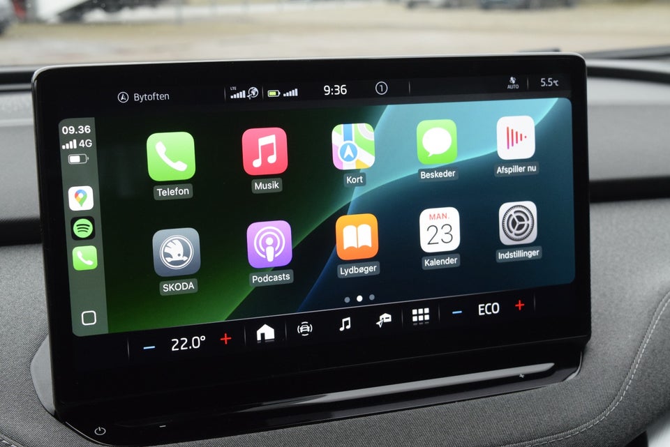 Skoda Enyaq 60 iV Loft 5d