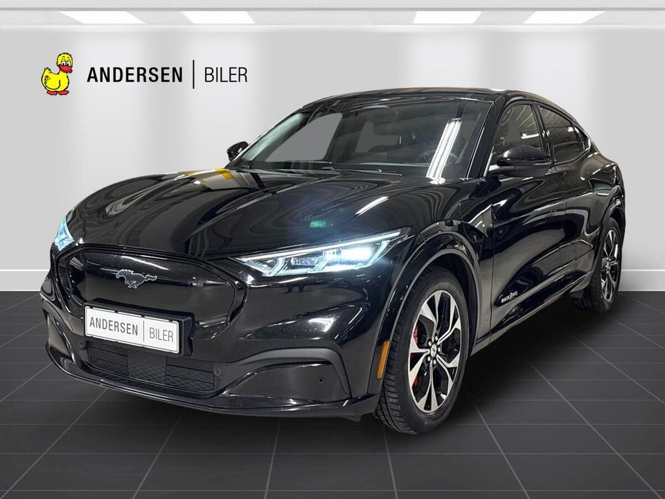 Ford Mustang Mach-E 68 Standard Range AWD 5d