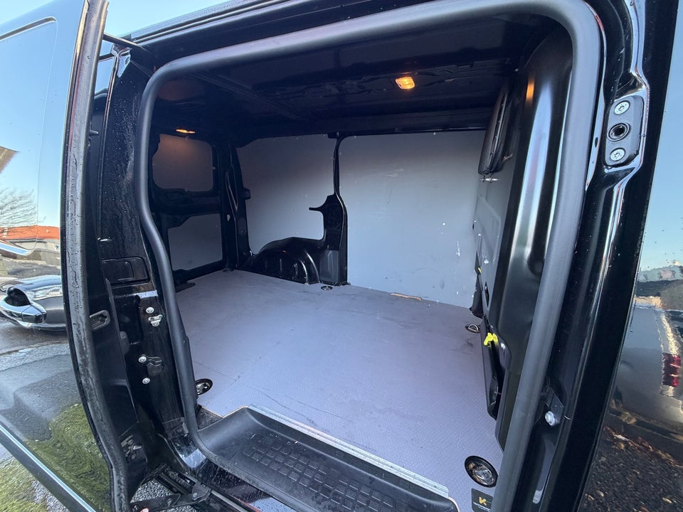 Peugeot Expert 2,0 BlueHDi 144 L2 Premium Van