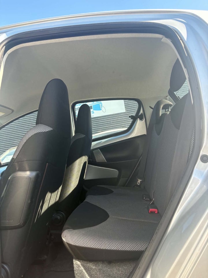 Toyota Aygo 1,0 VVT-i T1 5d