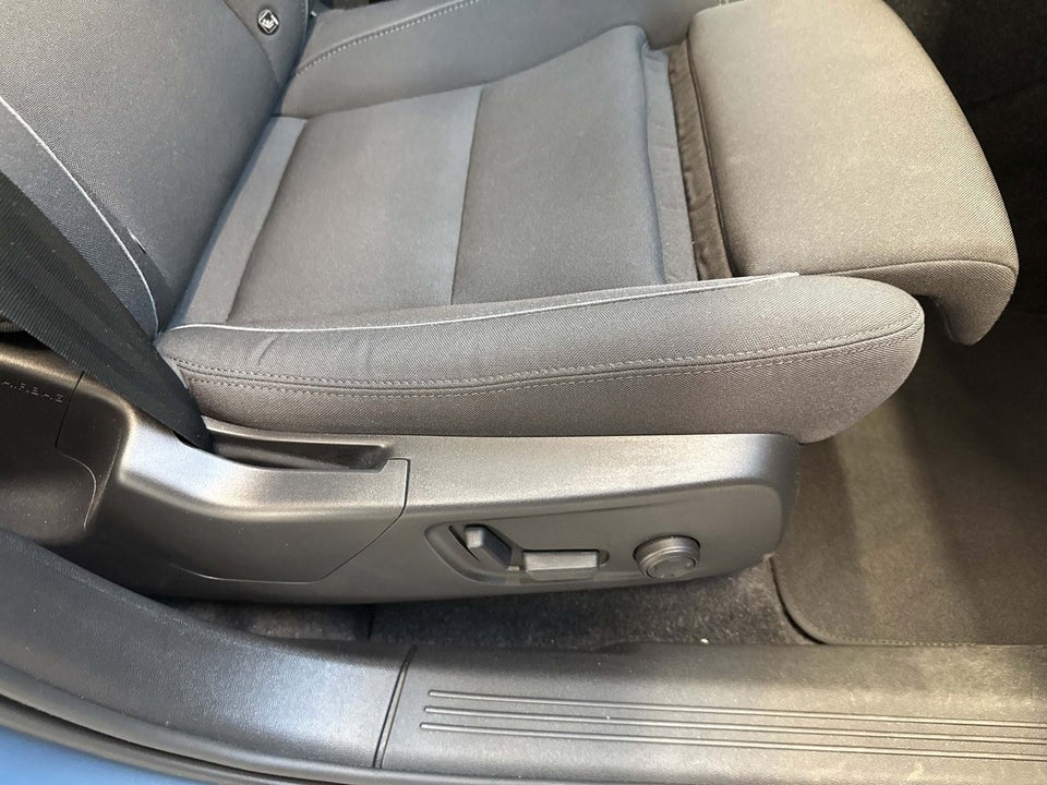 Volvo XC40 P6 ReCharge Ultimate 5d