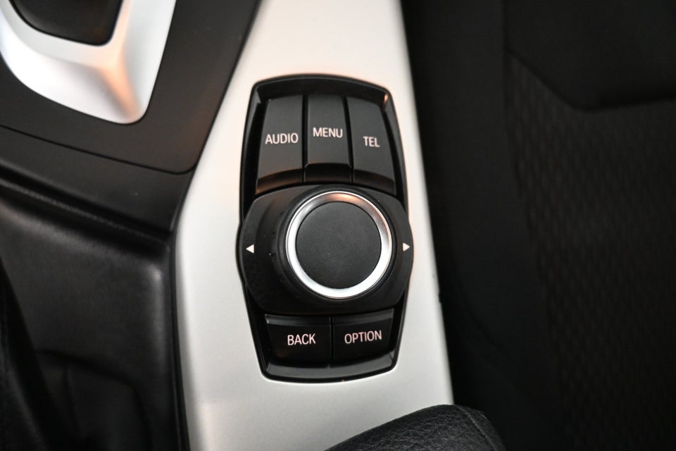 BMW 120d 2,0 Connected aut. 5d