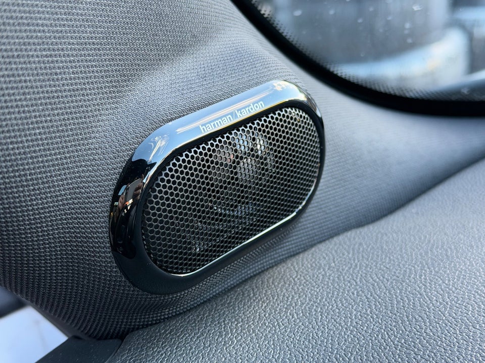 MINI Cooper SE Maximise 3d