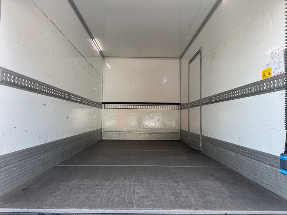 Iveco Daily 2,3 35S14 Alukasse m/lift
