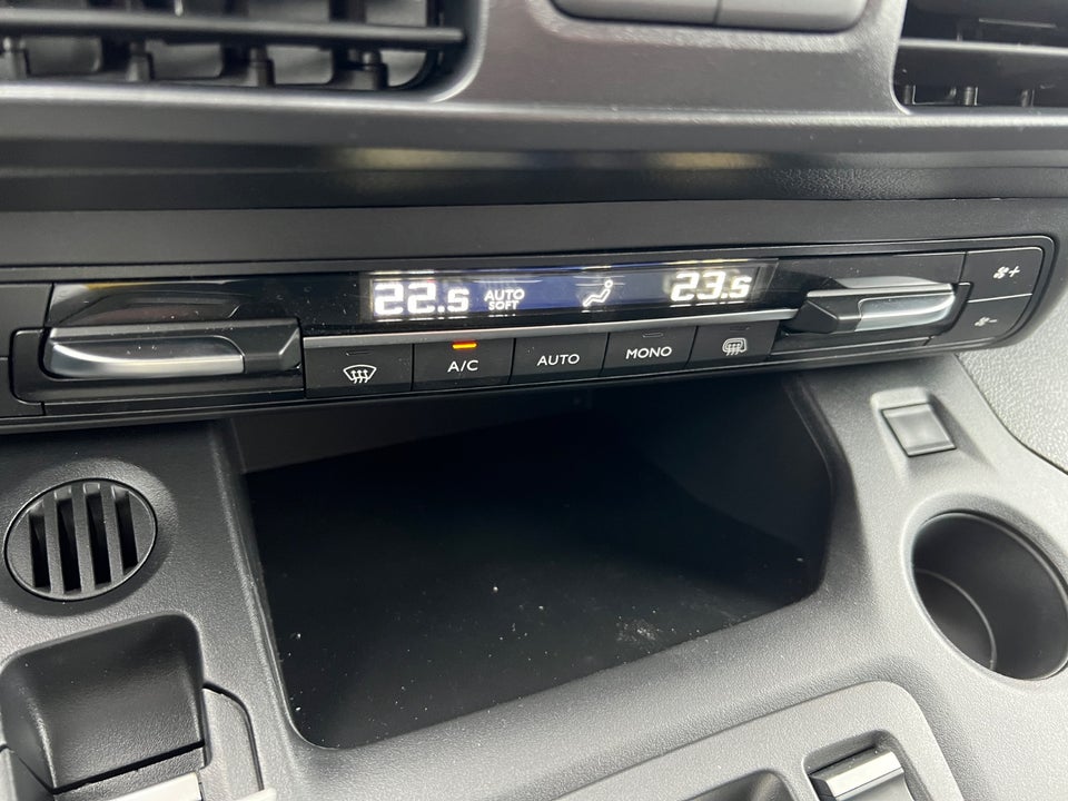 Peugeot e-Partner 50 L1V2 Plus Van