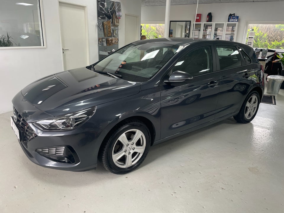 Hyundai i30 1,0 T-GDi Essential 5d