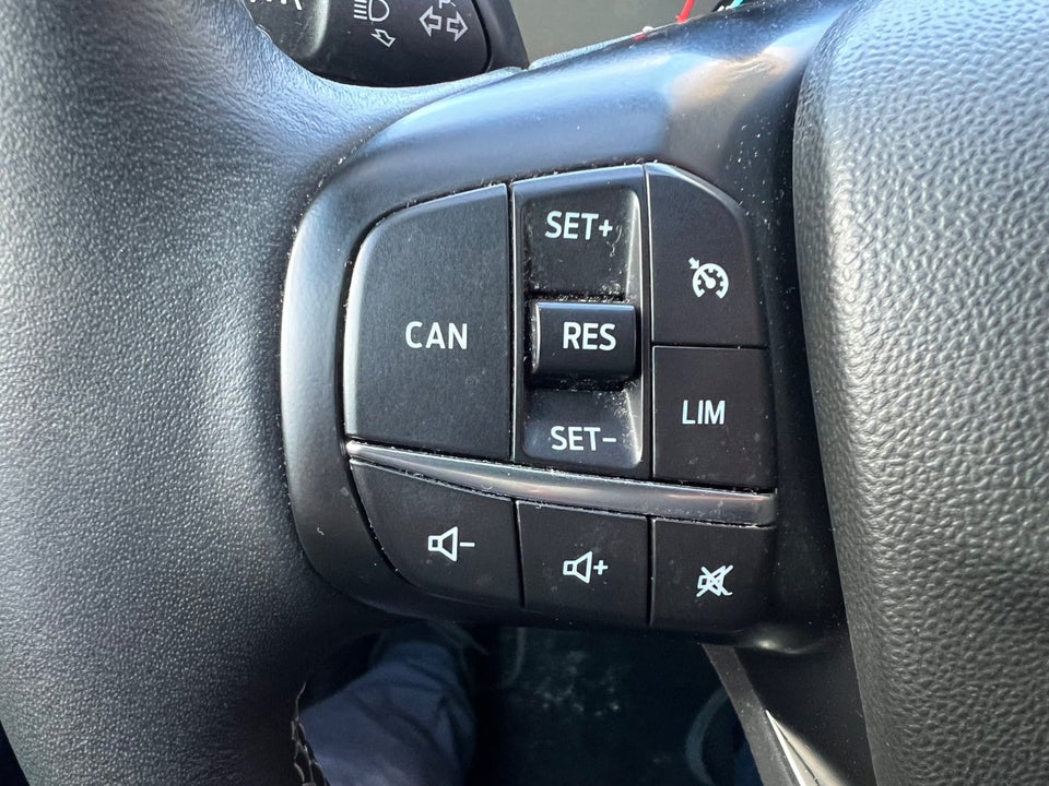 Ford Fiesta 1,0 EcoBoost mHEV Active 5d