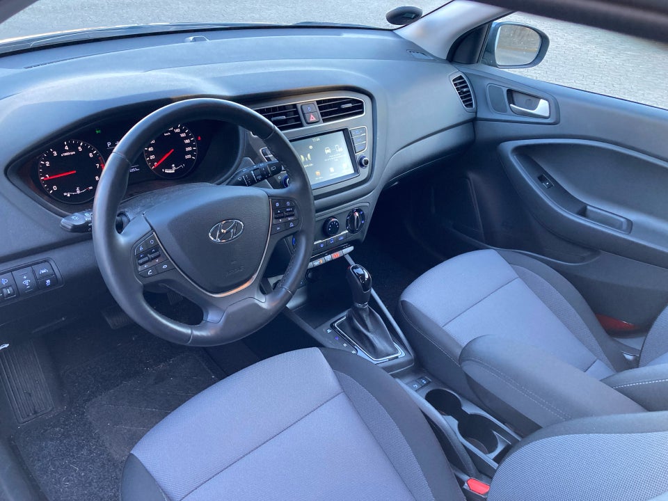 Hyundai i20 1,0 T-GDi Trend DCT 5d