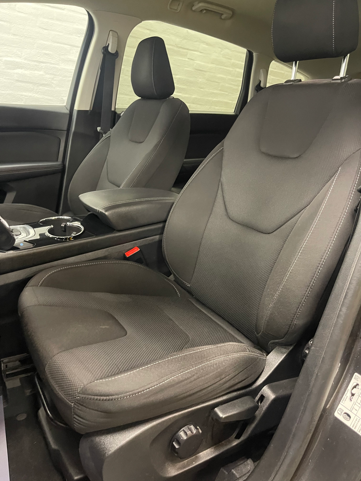 Ford S-MAX 2,0 TDCi 180 Titanium aut. 5d