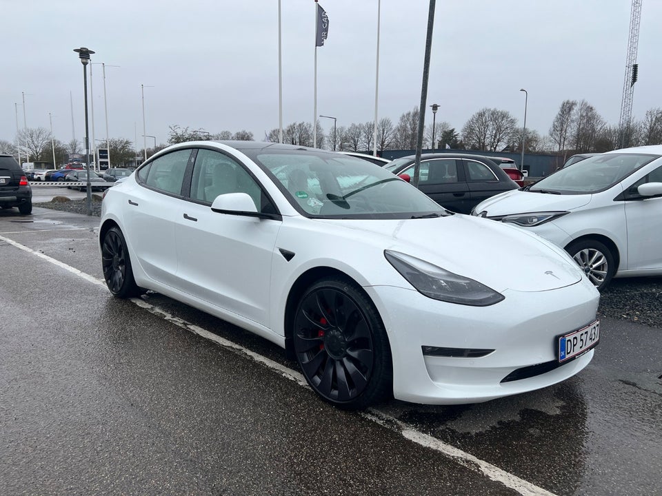 Tesla Model 3 Performance AWD 4d