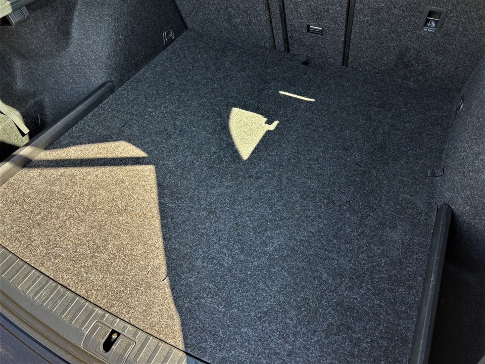 Skoda Octavia 1,4 TSi iV Plus Combi DSG 5d