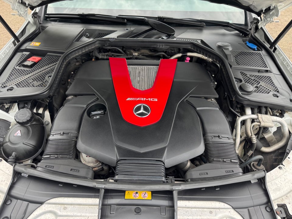 Mercedes C400 3,0 AMG Line stc. aut. 4Matic 5d