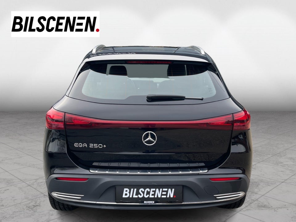Mercedes EQA250+ Progressive 5d