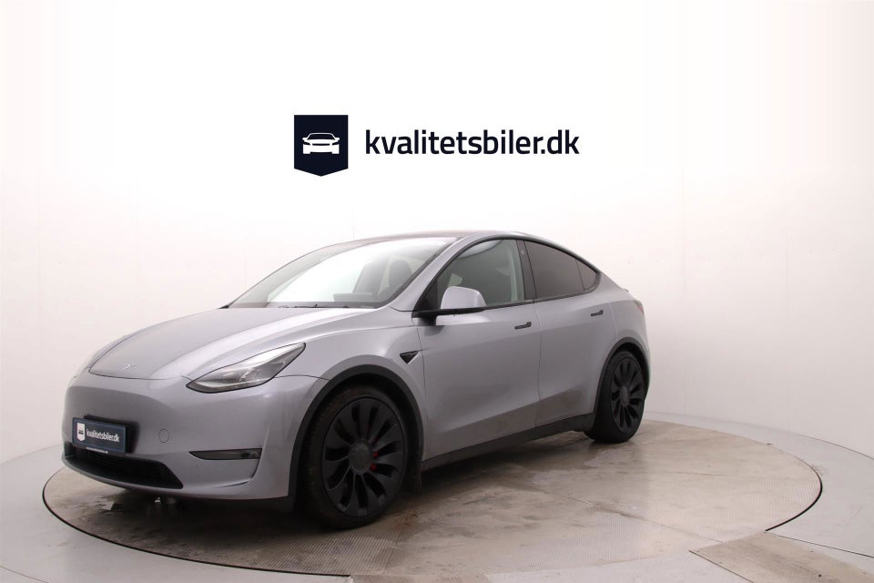 Tesla Model Y Performance AWD 5d