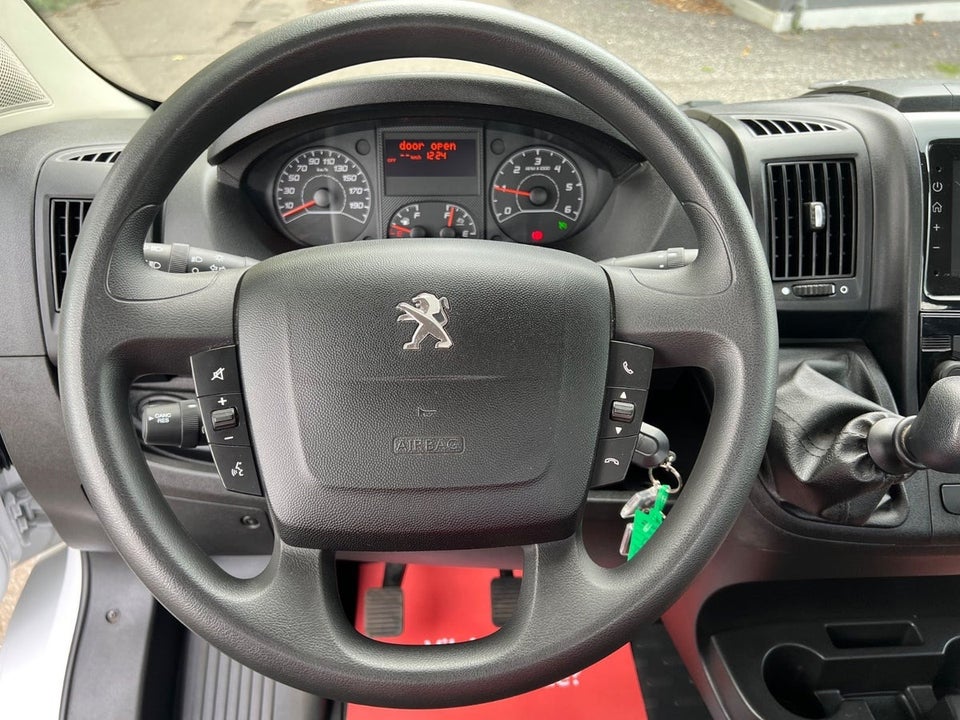 Peugeot Boxer 435 2,2 BlueHDi 165 L3 Plus 2d