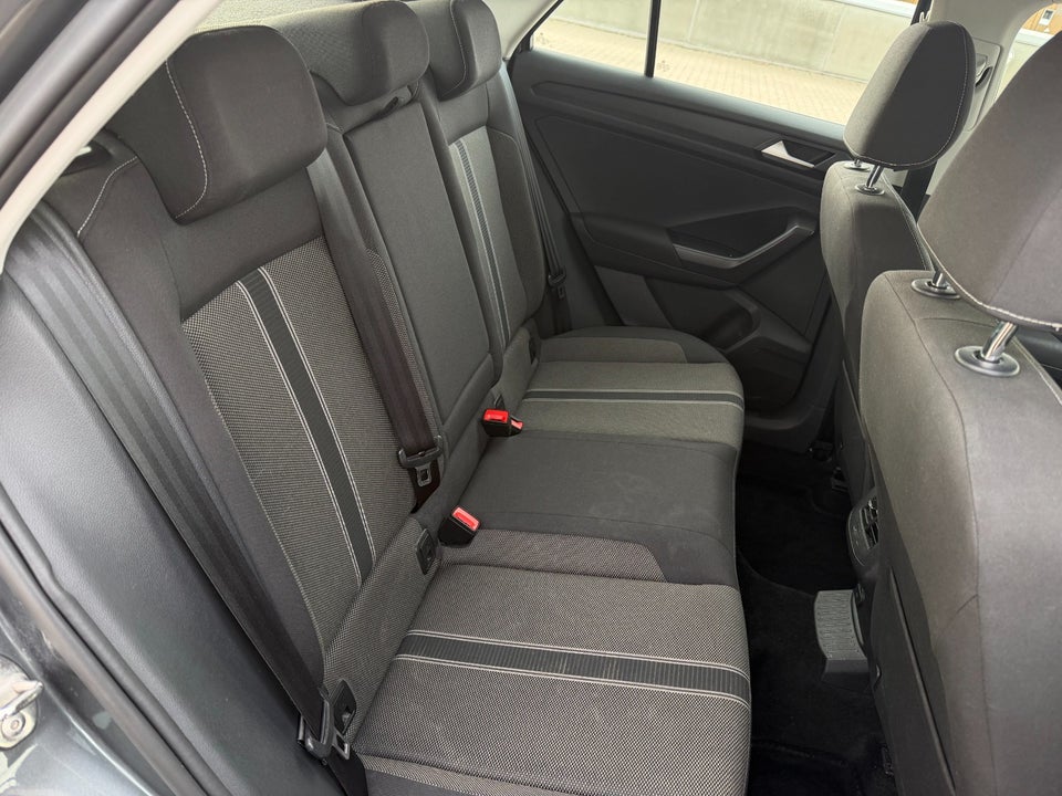 VW T-Roc 1,0 TSi 115 Style 5d