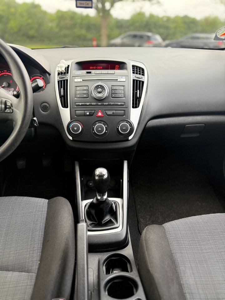 Kia Ceed 1,4 CVVT 90 Active ECO 5d