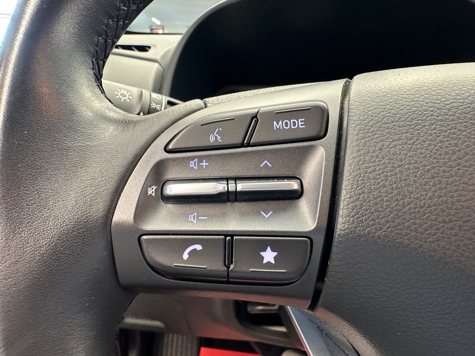 Hyundai Kona 39 EV Intuitive 5d