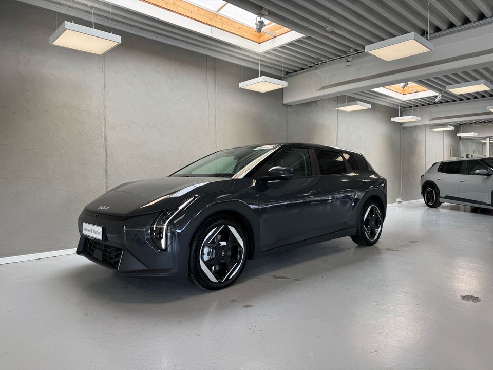 Kia EV4 81 Long Range Upgrade 5d