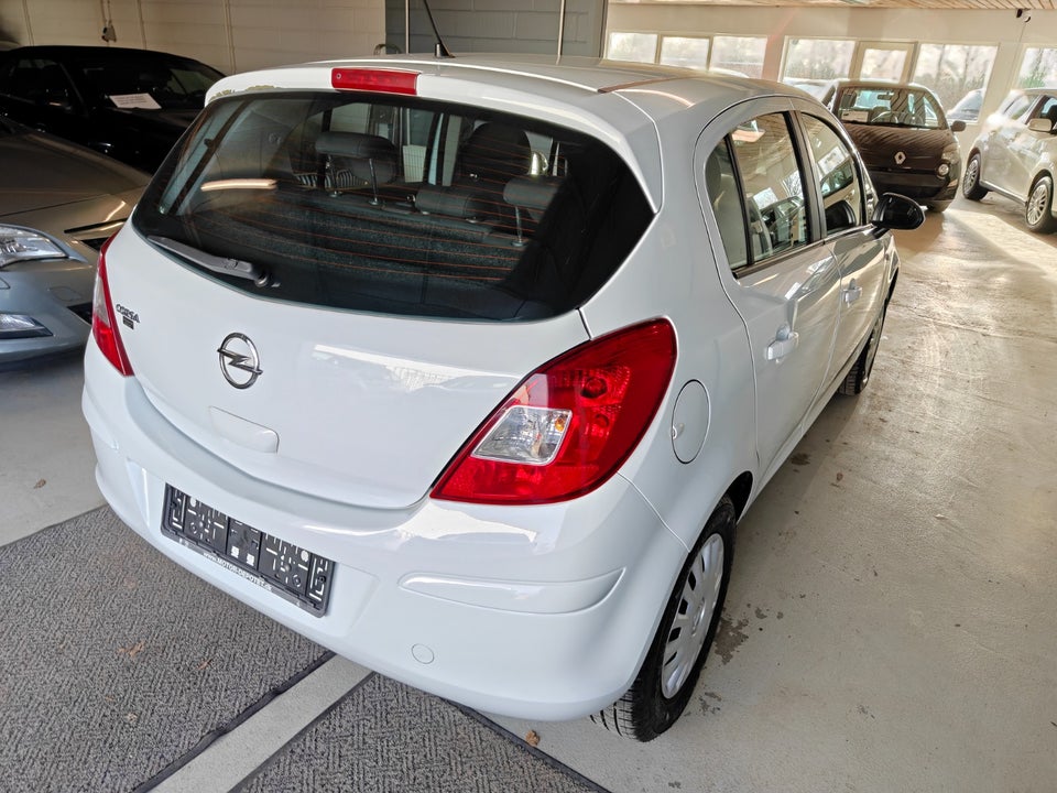 Opel Corsa 1,2 16V Cool 5d