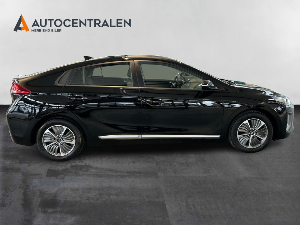 Hyundai Ioniq 1,6 PHEV Trend DCT 5d