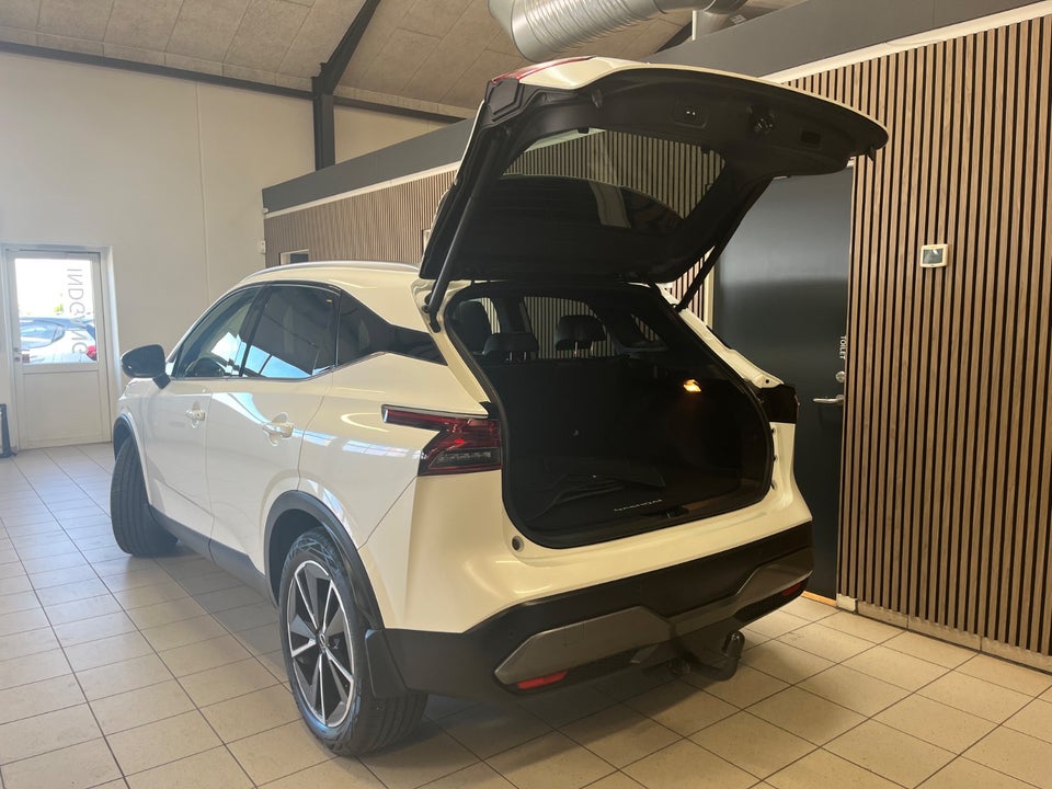 Nissan Qashqai 1,3 mHEV Tekna+ X-tr. 5d