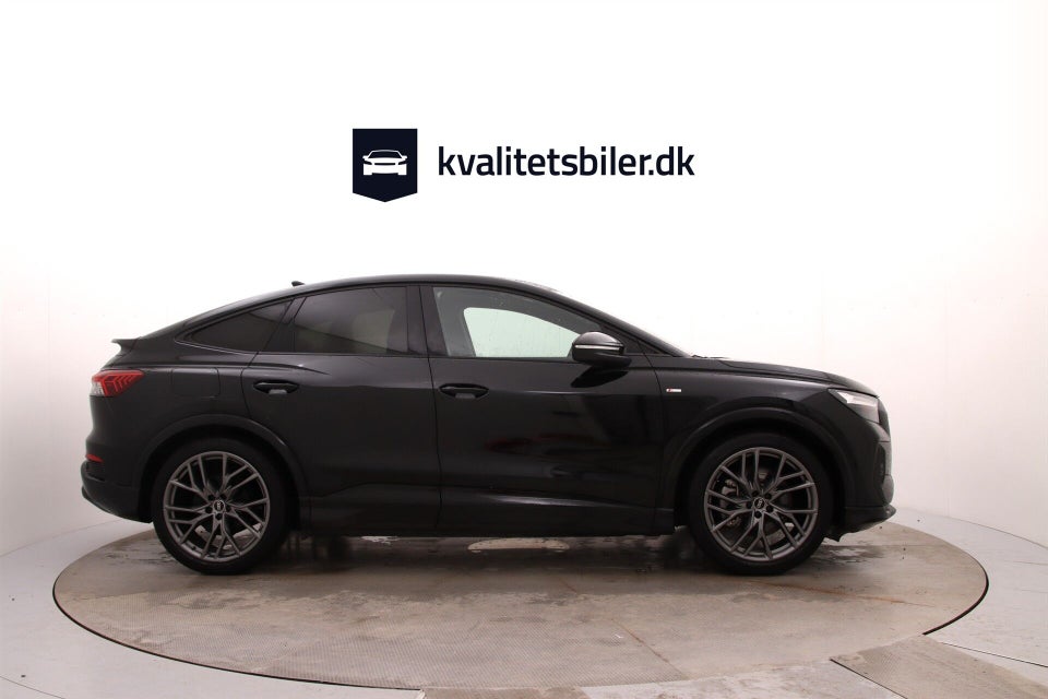 Audi Q4 e-tron 40 S-line Sportback 5d
