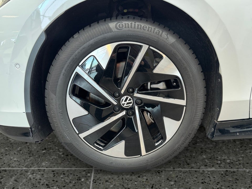 VW ID.7 77 Style+ Tourer 5d