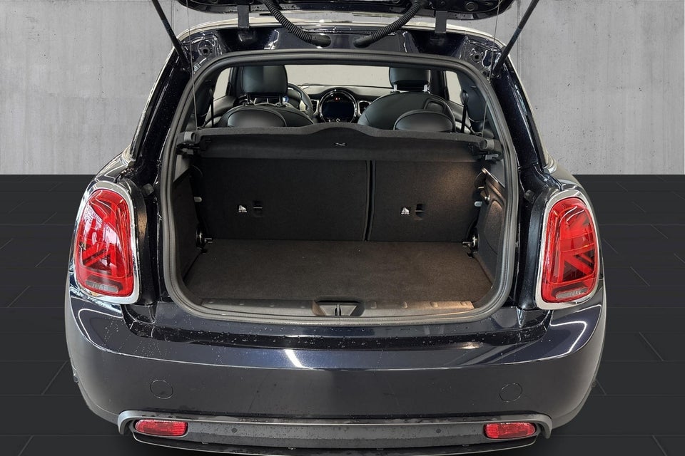 MINI Cooper SE Maximise 3d