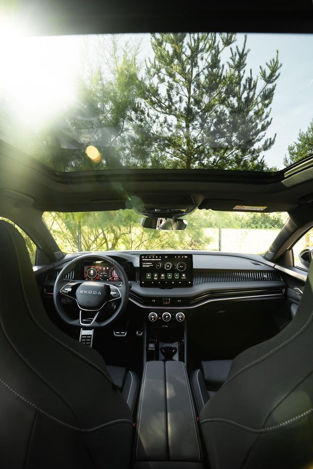 Skoda Superb 1,5 TSi iV Sportline Combi DSG 5d