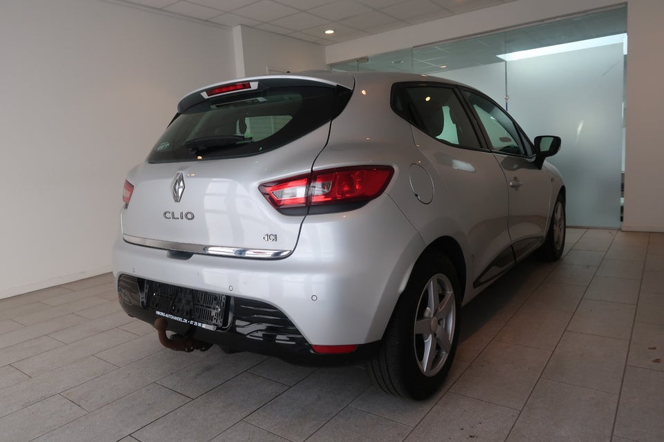 Renault Clio IV 1,5 dCi 75 Formula Edition 5d