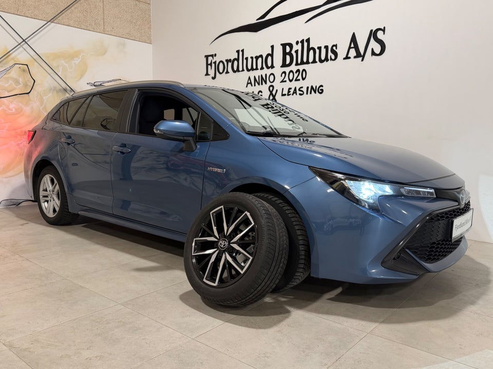 Toyota Corolla 1,8 Hybrid Active Smart Touring Sports MDS 5d