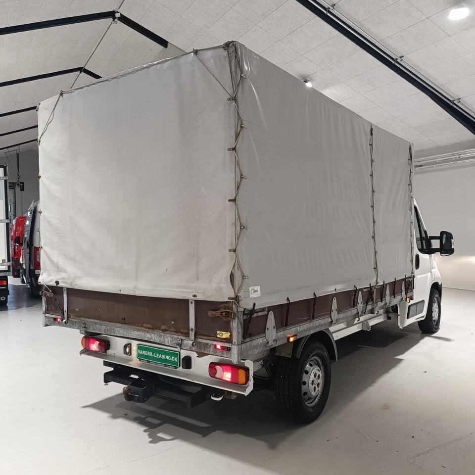 Peugeot Boxer 335 2,2 BlueHDi 140 L3 Plus 2d
