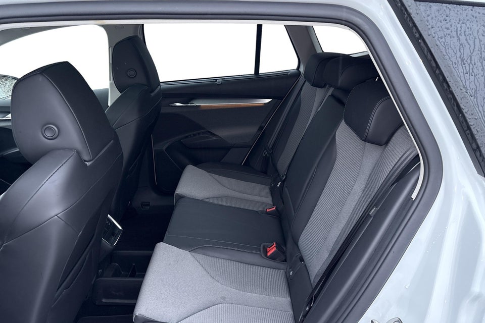 Skoda Enyaq 85 iV Premium 5d