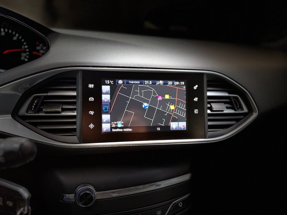 Peugeot 308 1,6 e-HDi 116 Active 5d