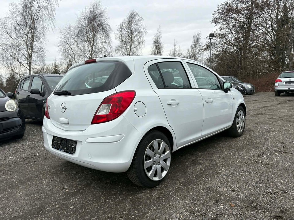 Opel Corsa 1,0 12V Edition 5d