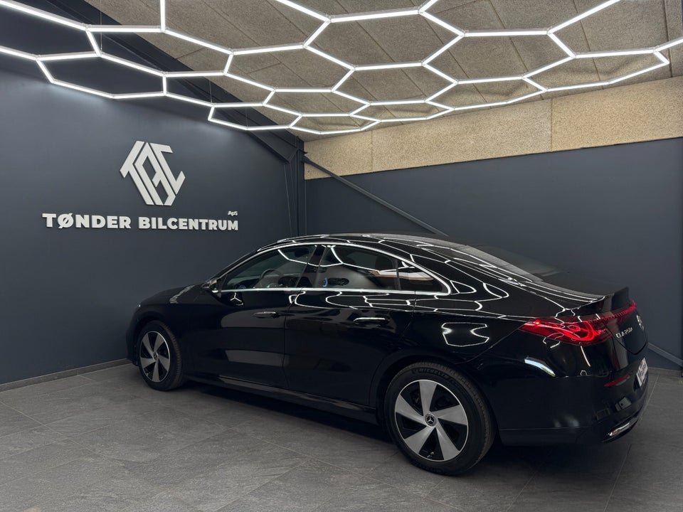 Mercedes CLA250+ EQ Progressive Advance Plus 4d
