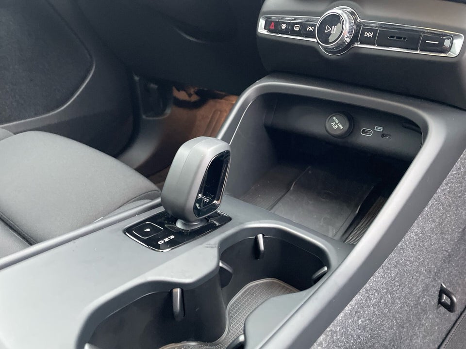 Volvo EC40 Extended Range Plus 5d