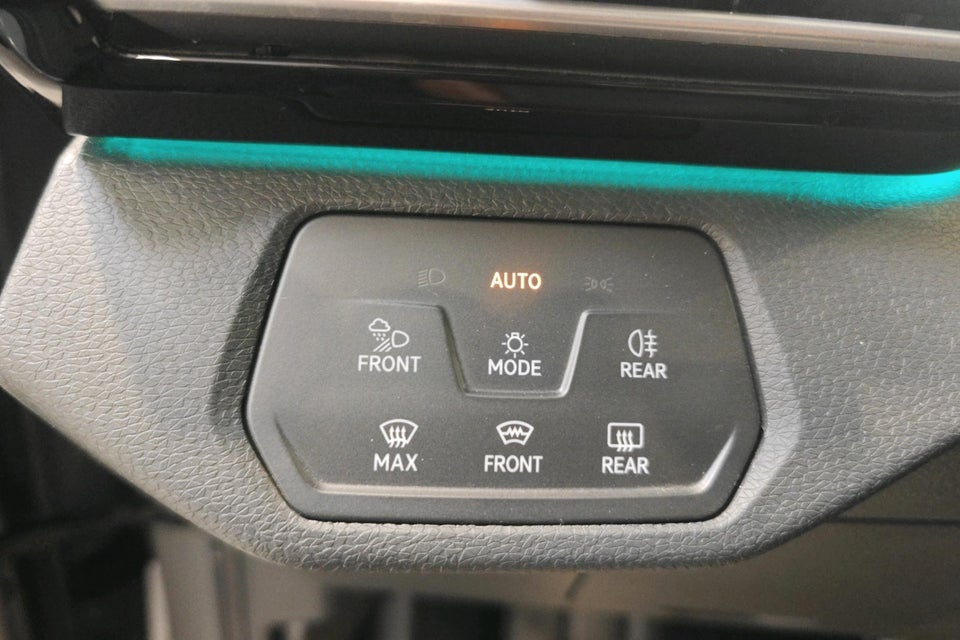 VW ID.4 77 Pro Performance Tech 5d