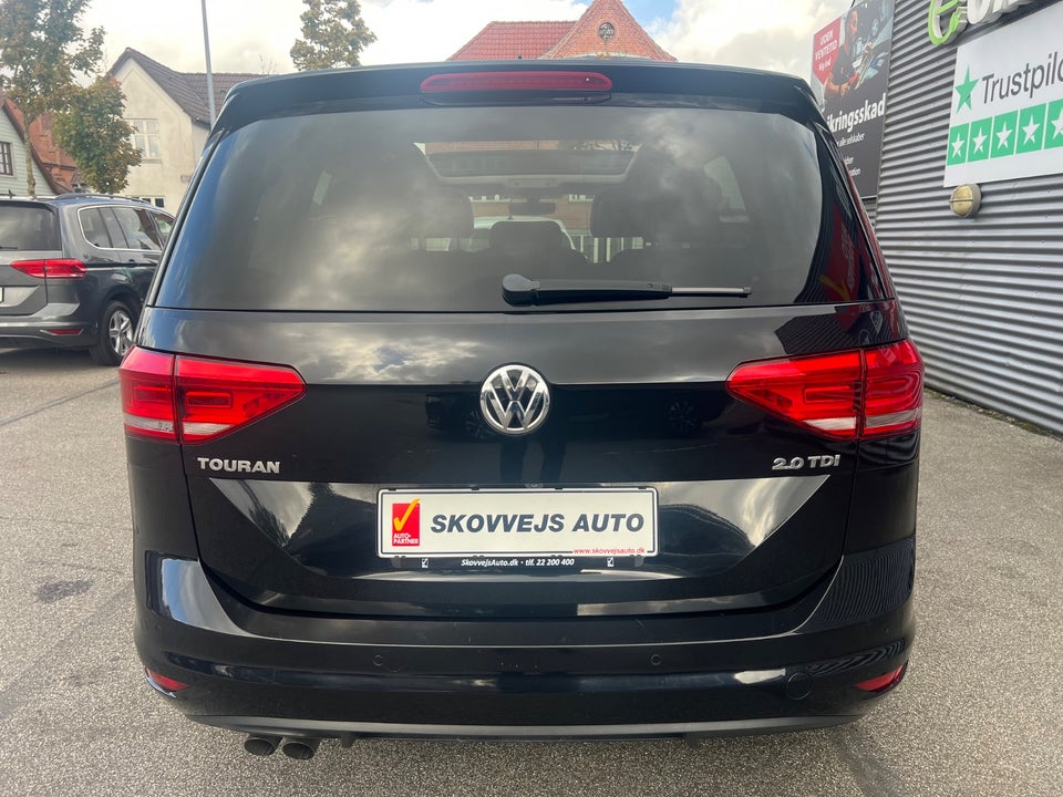 VW Touran 2,0 TDi 150 Highline DSG 7prs 5d