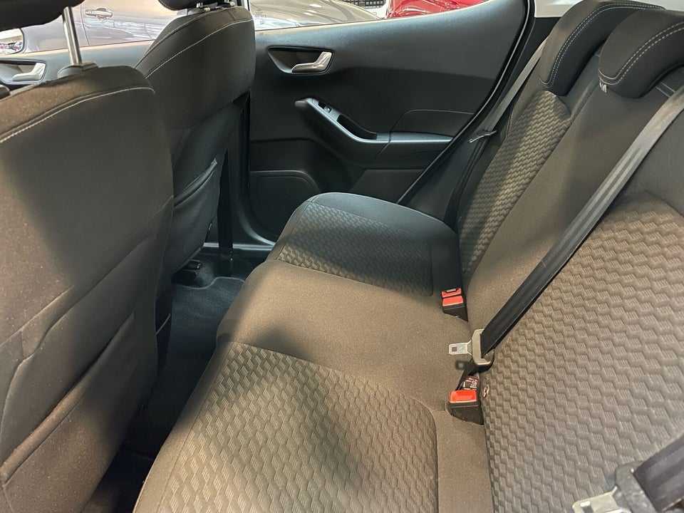 Ford Fiesta 1,0 EcoBoost mHEV Titanium 5d