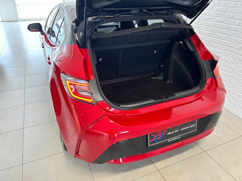 Toyota Corolla 1,8 Hybrid H3 Premium MDS 5d