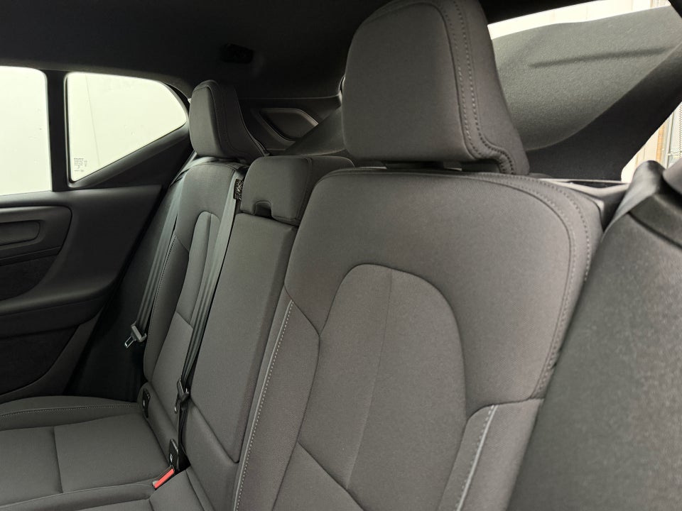 Volvo XC40 P6 ReCharge Core 5d