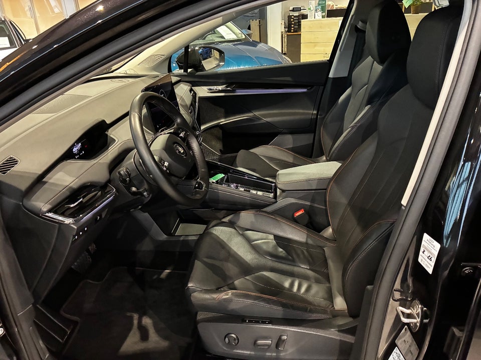 Skoda Enyaq 80 iV Suite 5d