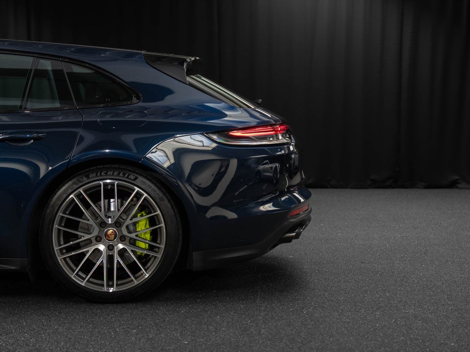 Porsche Panamera 4 2,9 E-Hybrid Sport Turismo PDK 5d