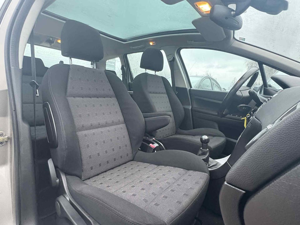 Peugeot 307 2,0 T6 5d